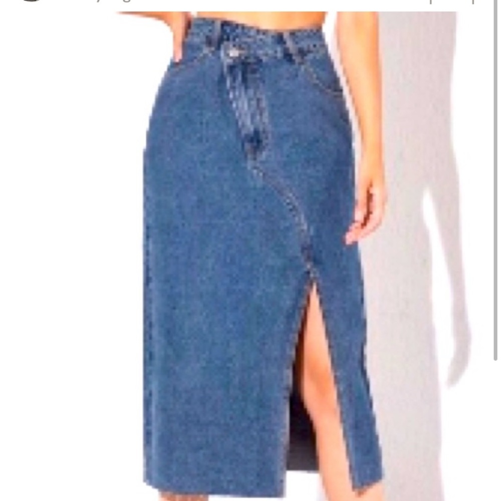 Denim skirt